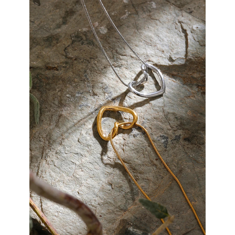COLLAR AGATHA