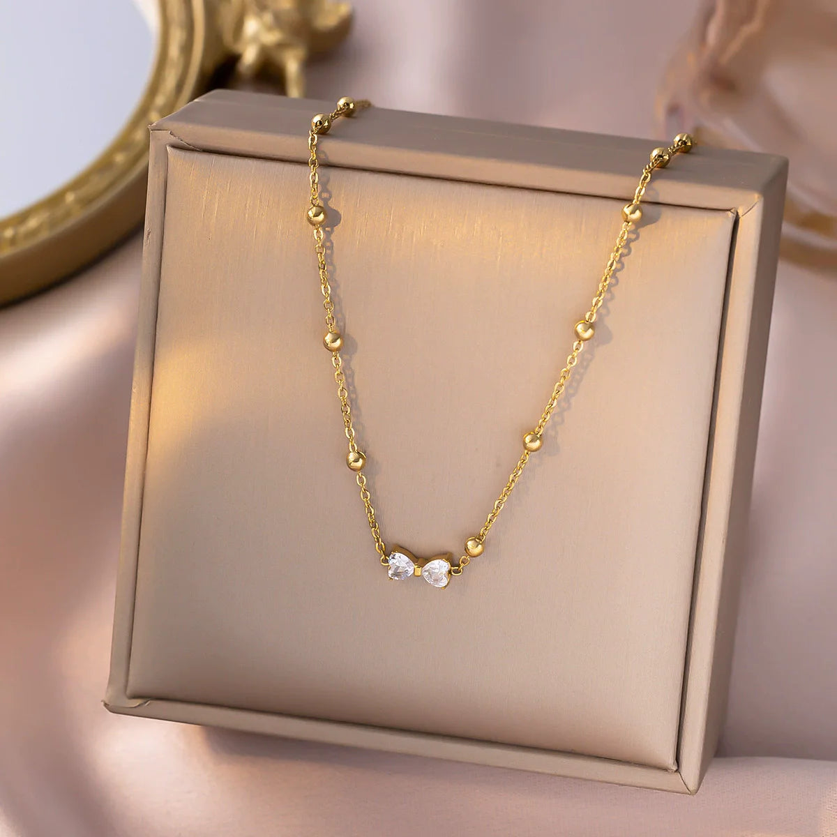 Conjunto de joyeria minimalista